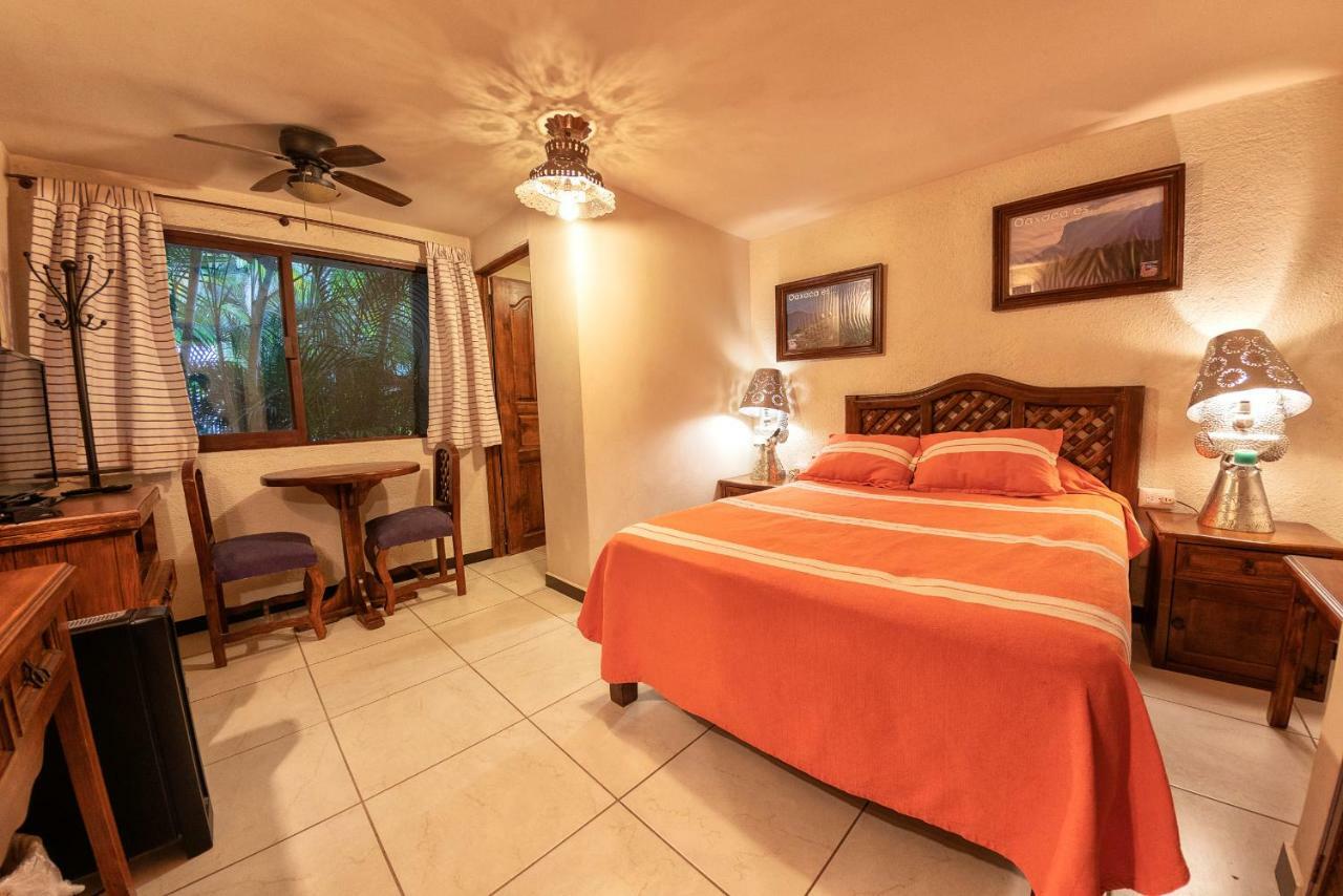 Hotel Casa Yunenisa Oaxaca Kültér fotó